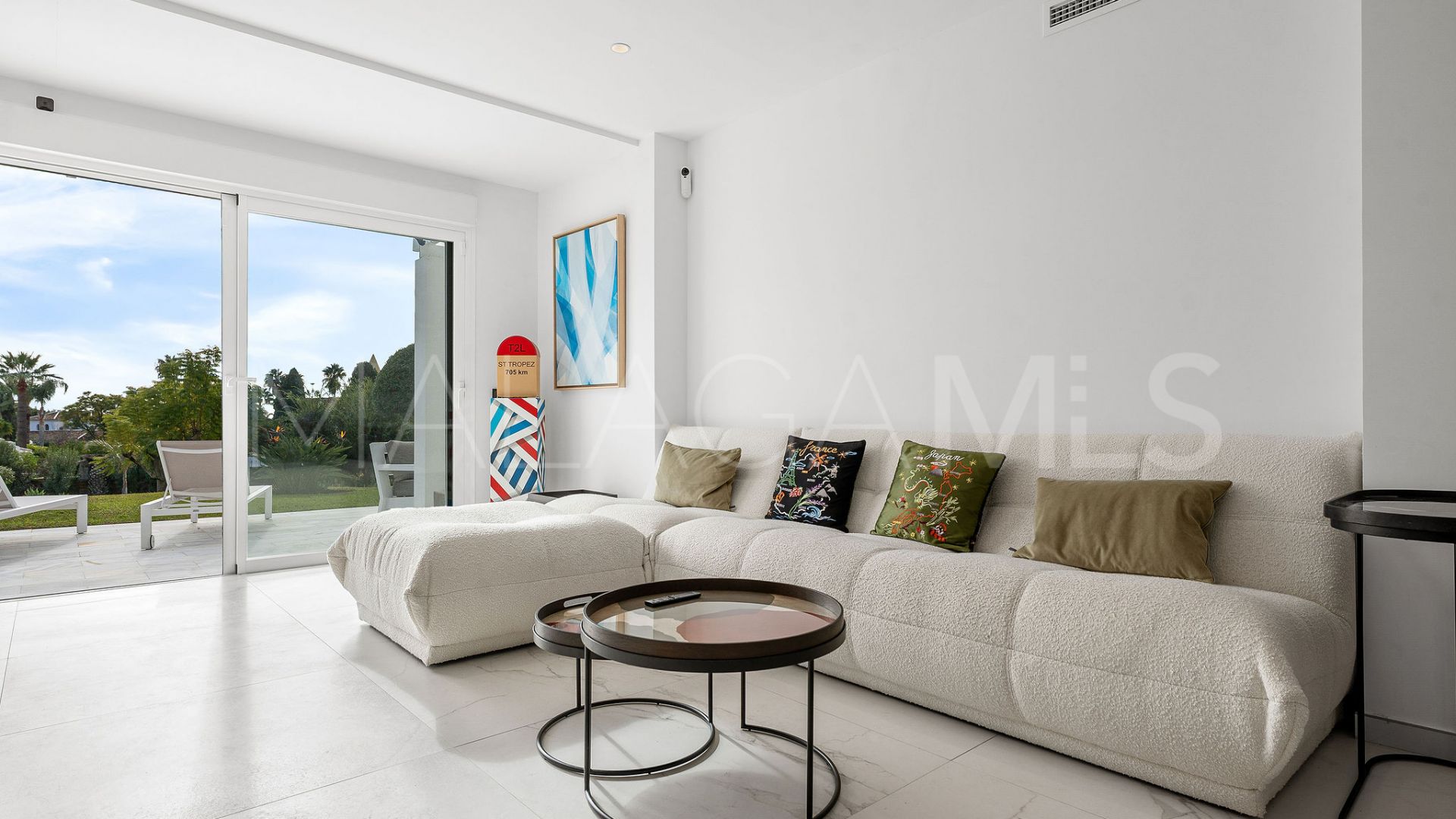 For sale La Rinconada ground floor apartment