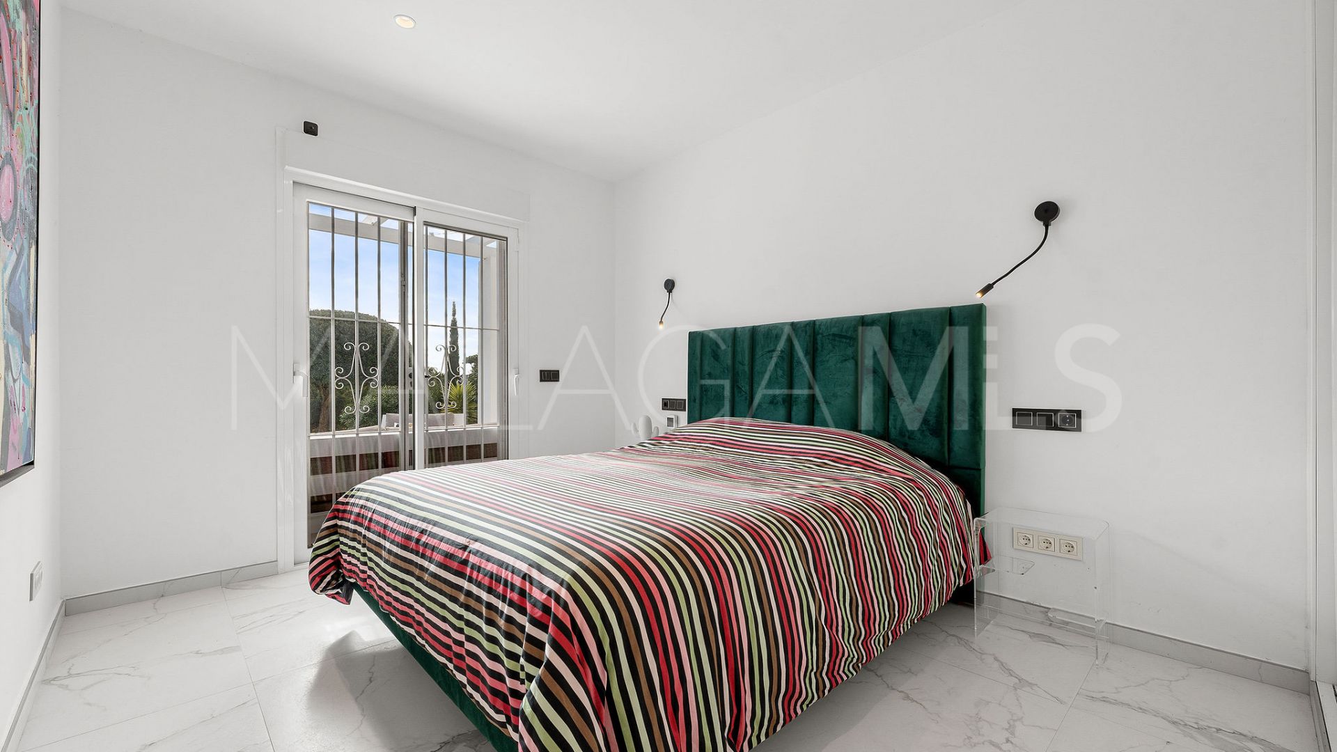 For sale La Rinconada ground floor apartment