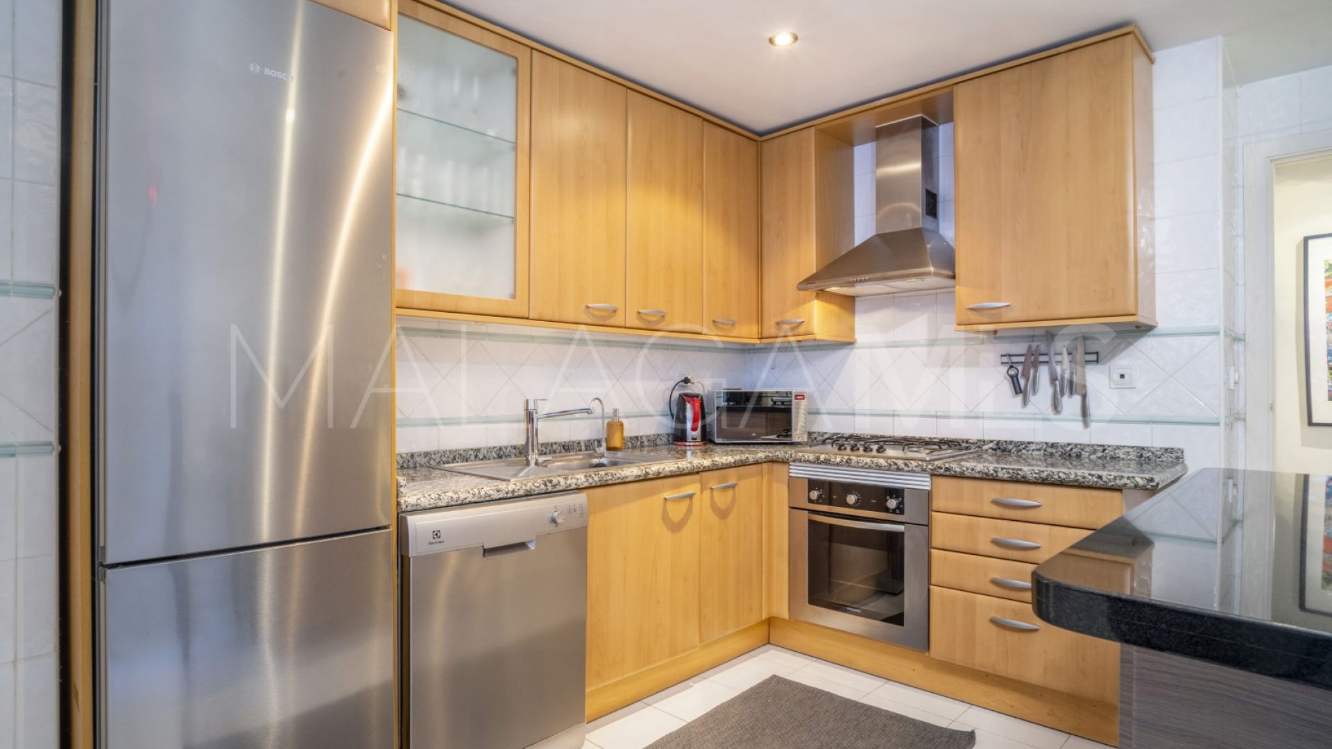 Ground floor apartment for sale in San Pedro Playa with 2 bedrooms