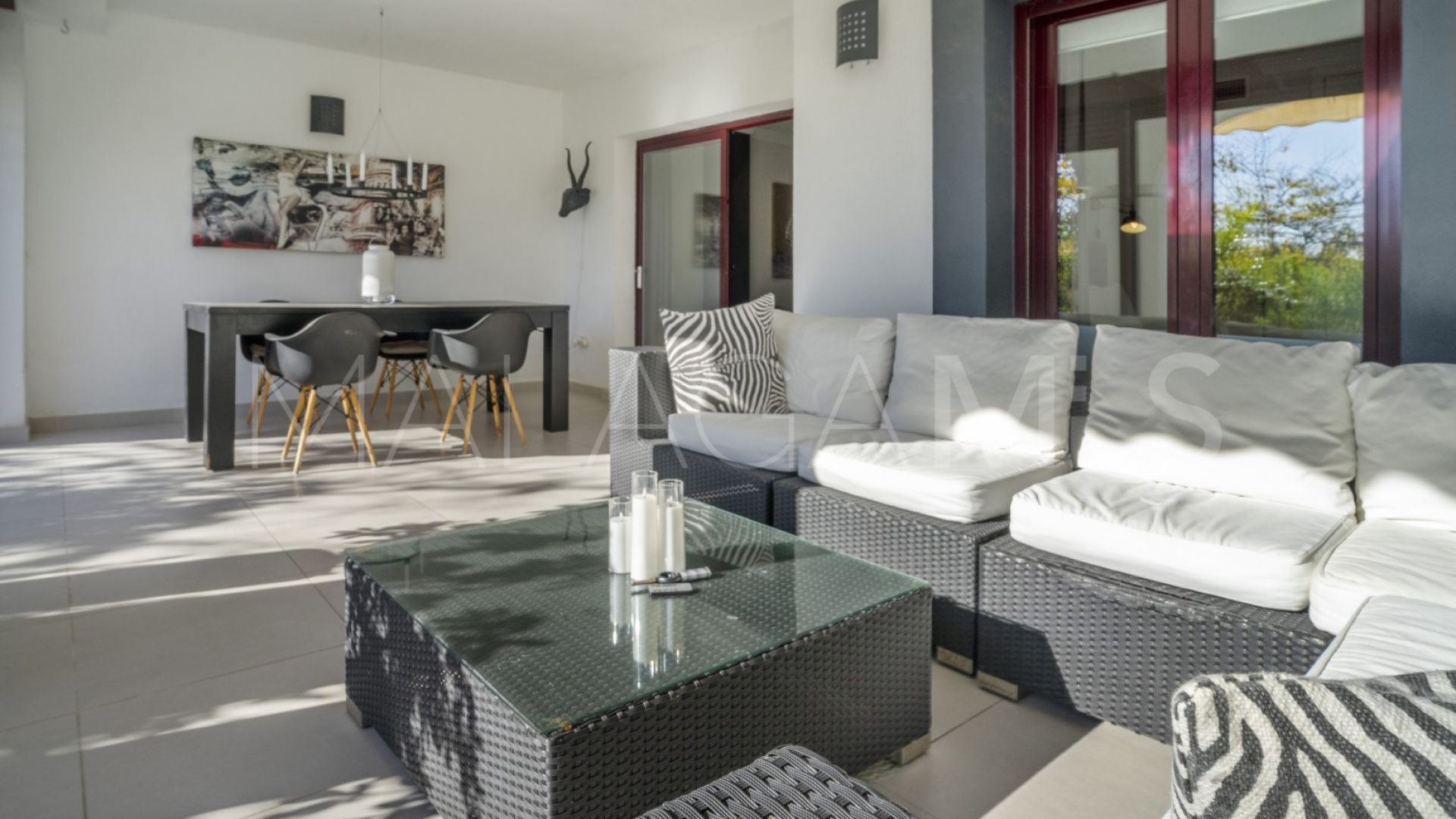 Ground floor apartment for sale in San Pedro Playa with 2 bedrooms