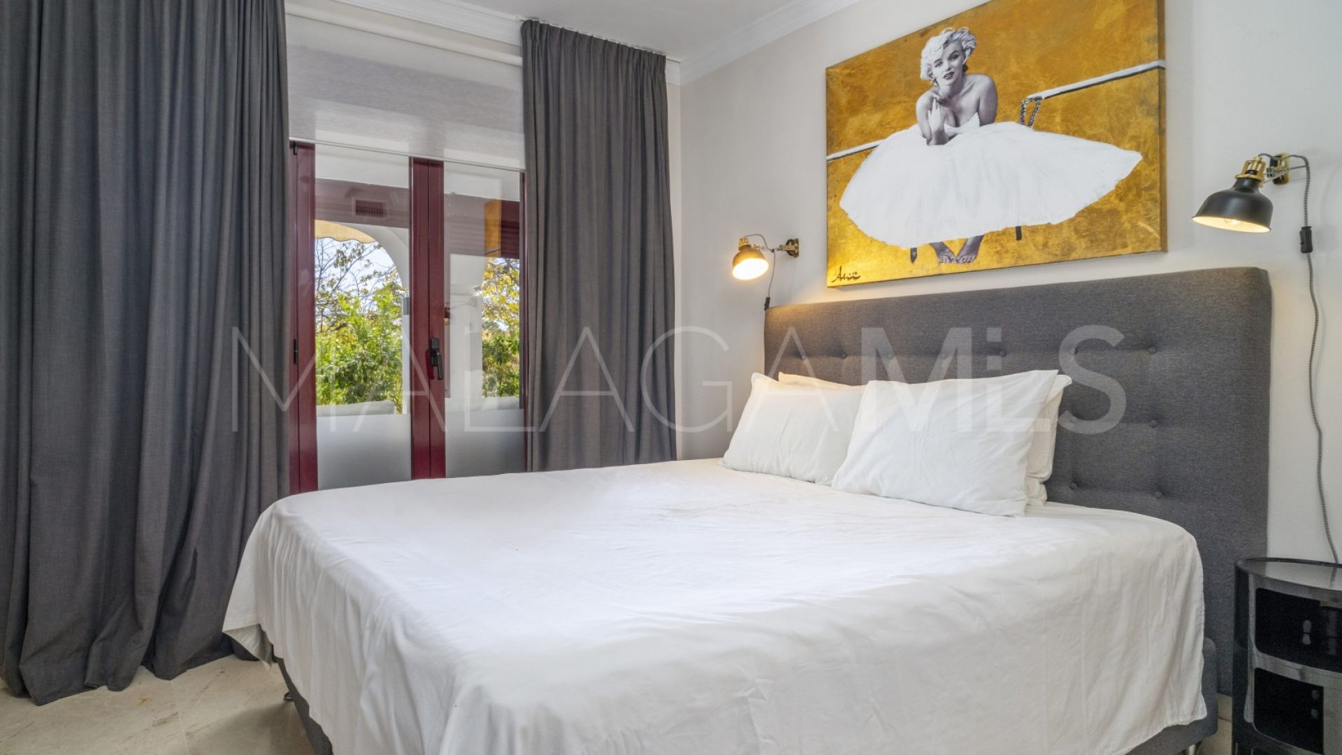 Ground floor apartment for sale in San Pedro Playa with 2 bedrooms