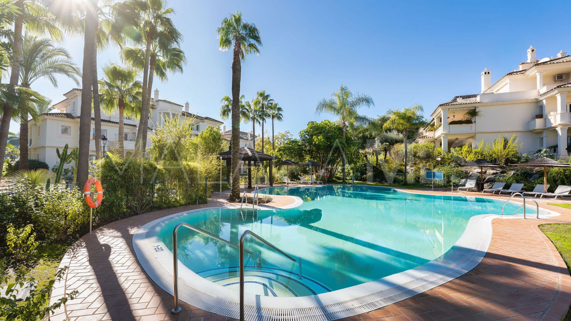 Lägenhet for sale in Las Alamandas