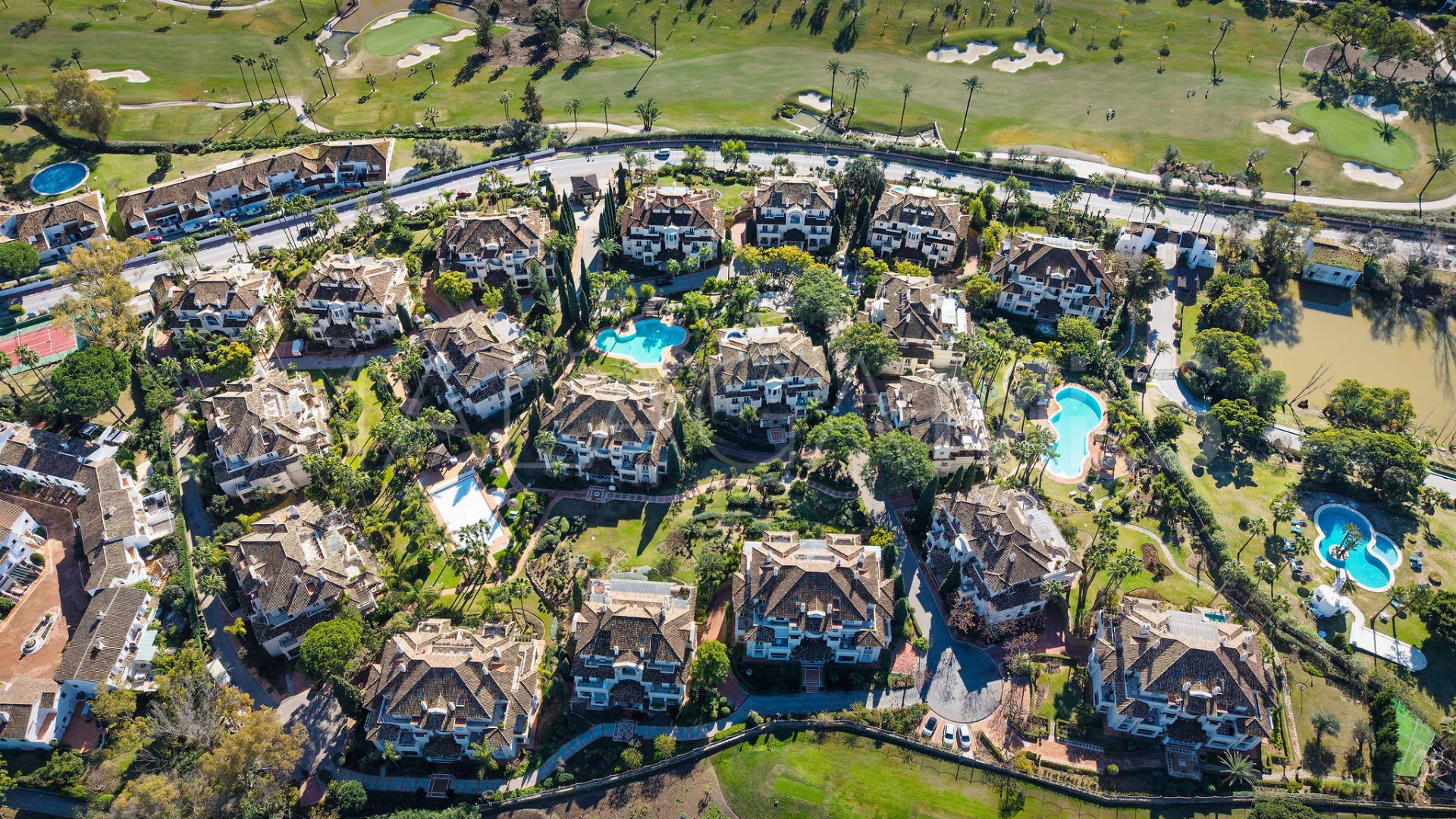 Lägenhet for sale in Las Alamandas