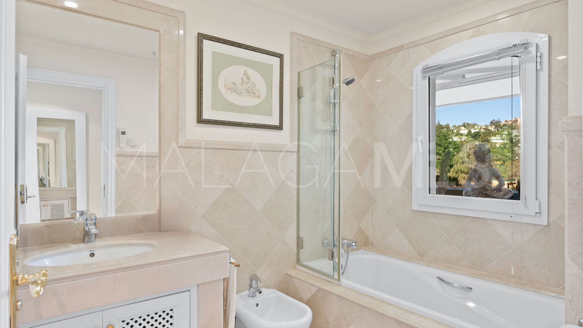 Lägenhet for sale in Las Alamandas