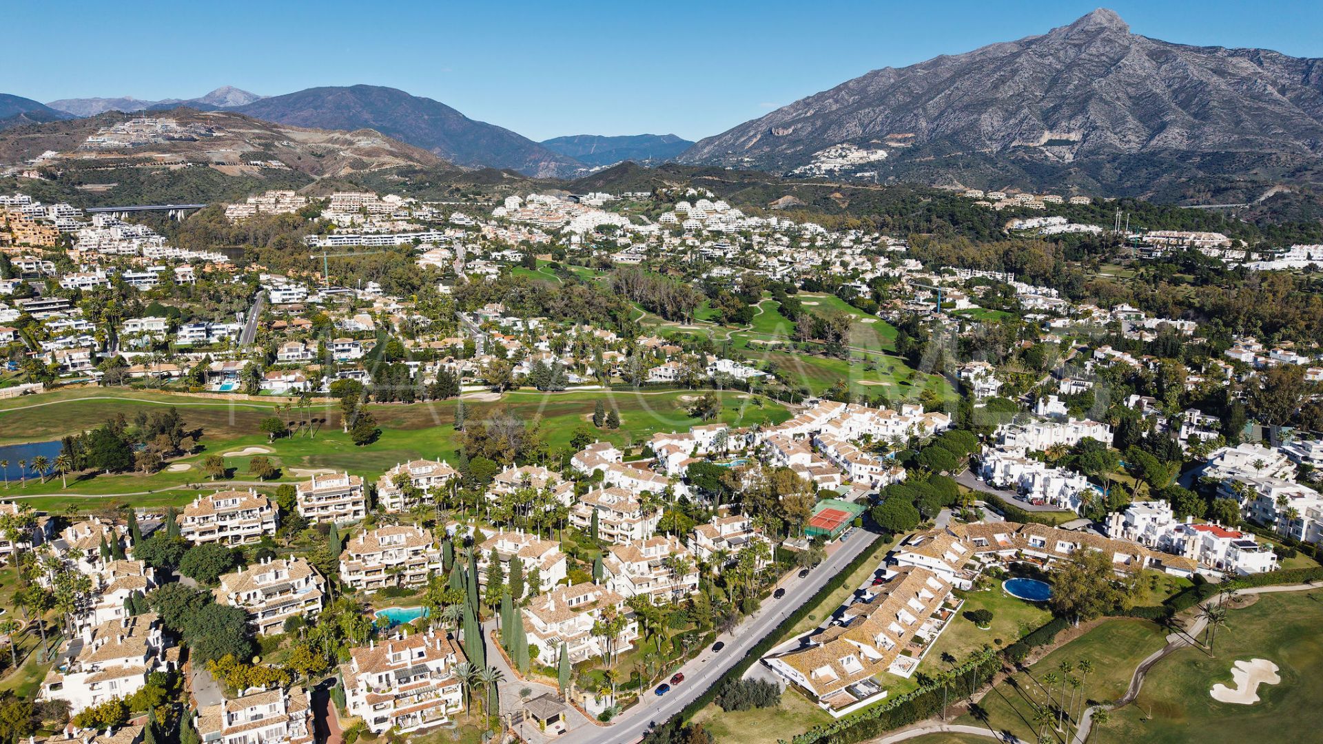 Lägenhet for sale in Las Alamandas