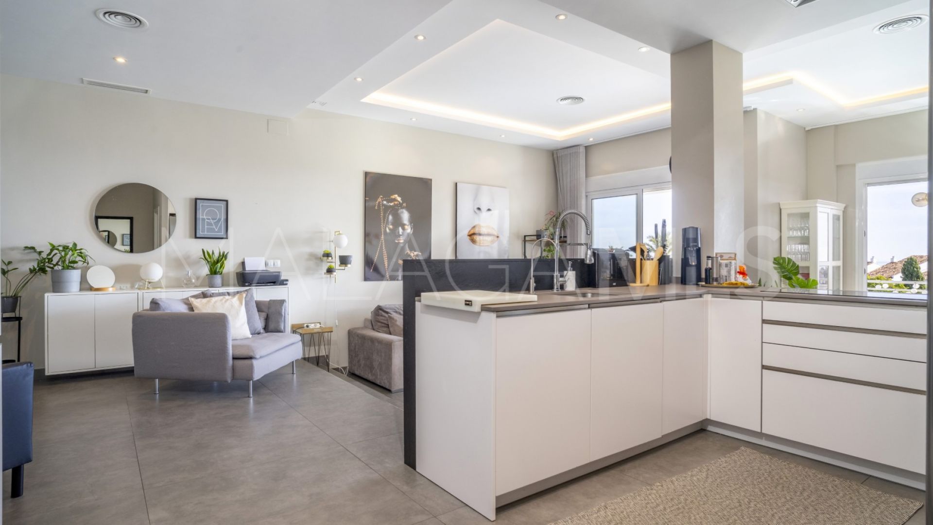 Lägenhet for sale in Royal Gardens