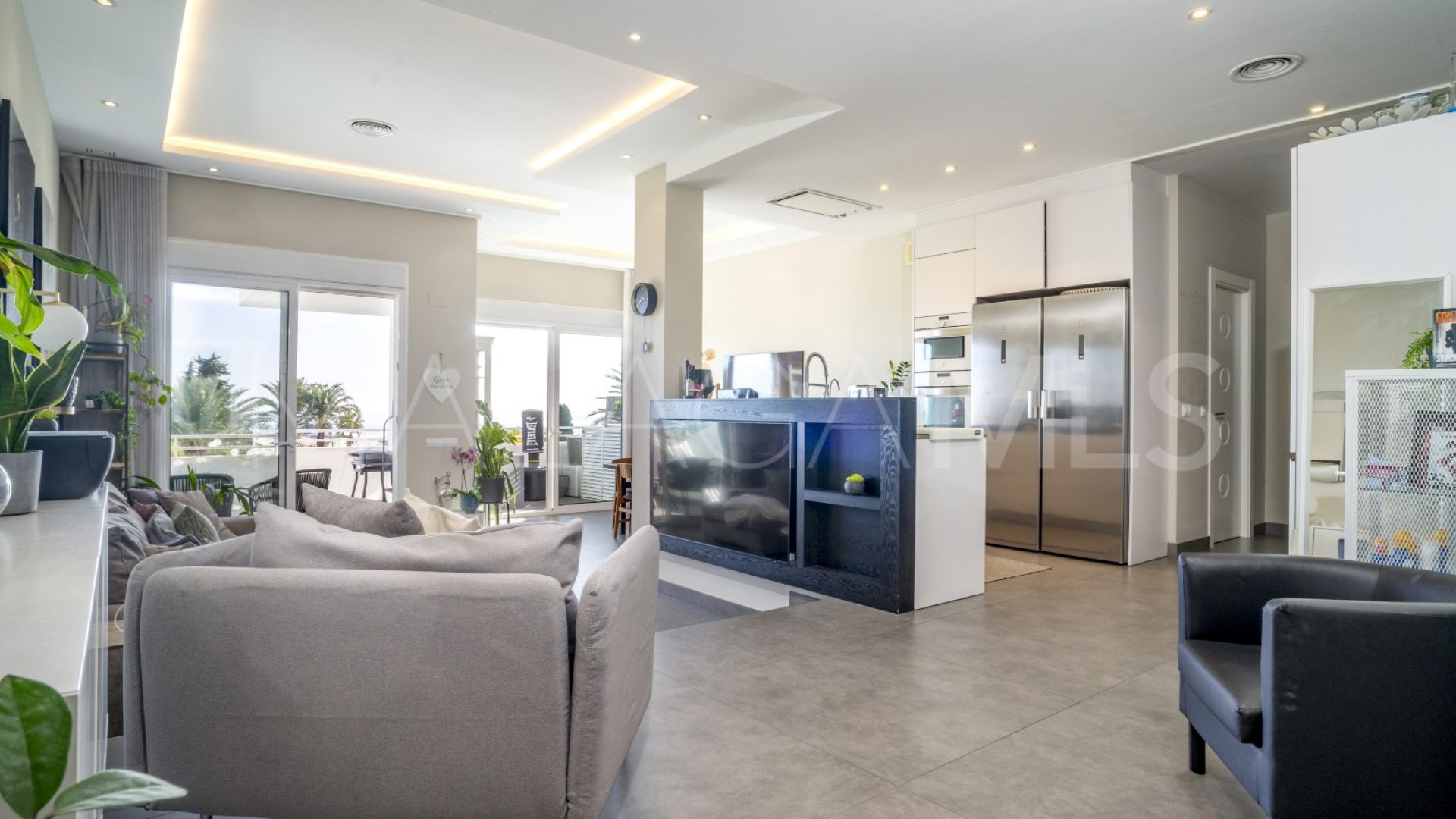 Lägenhet for sale in Royal Gardens