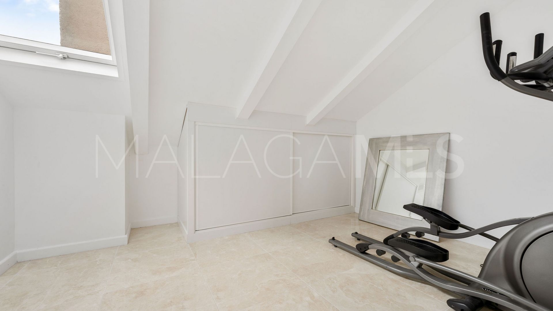 Se vende adosado with 4 bedrooms in Los Naranjos de Marbella