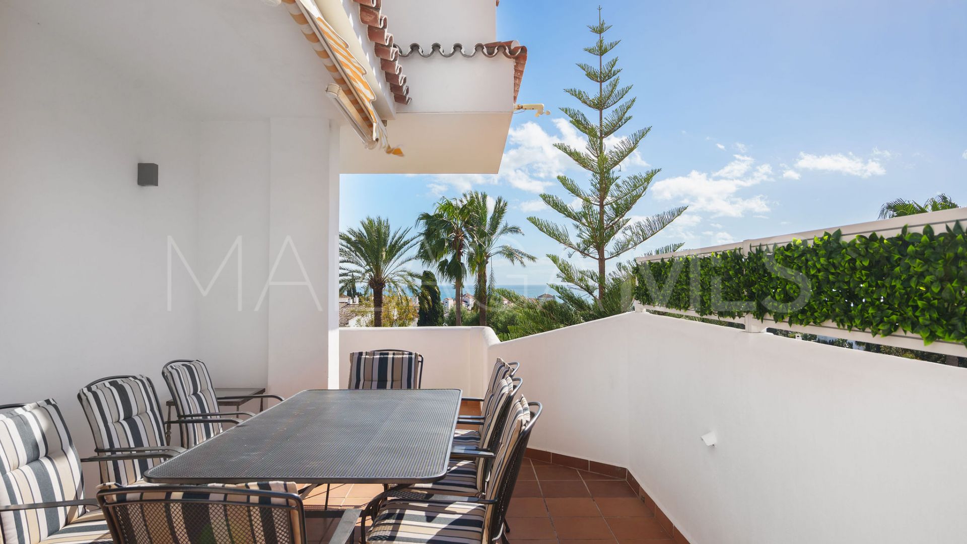 Wohnung for sale in Royal Gardens