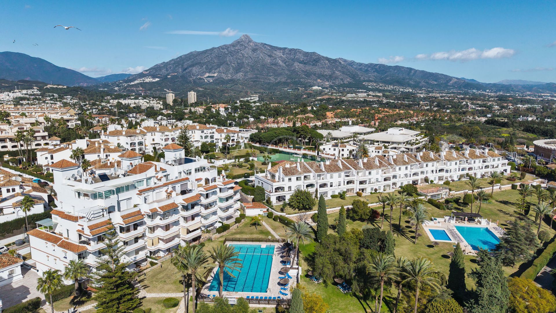 Wohnung for sale in Royal Gardens