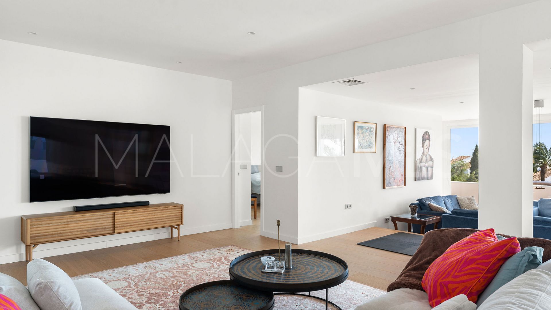 Wohnung for sale in Royal Gardens