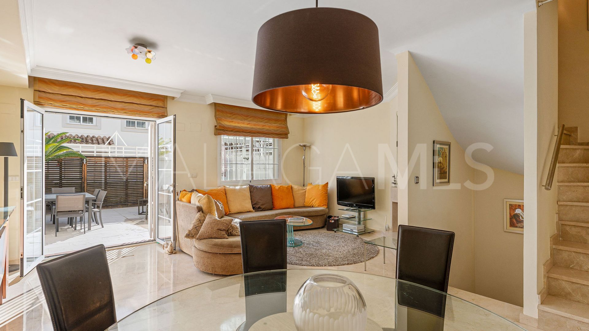 Radhus for sale in El Alcornoque