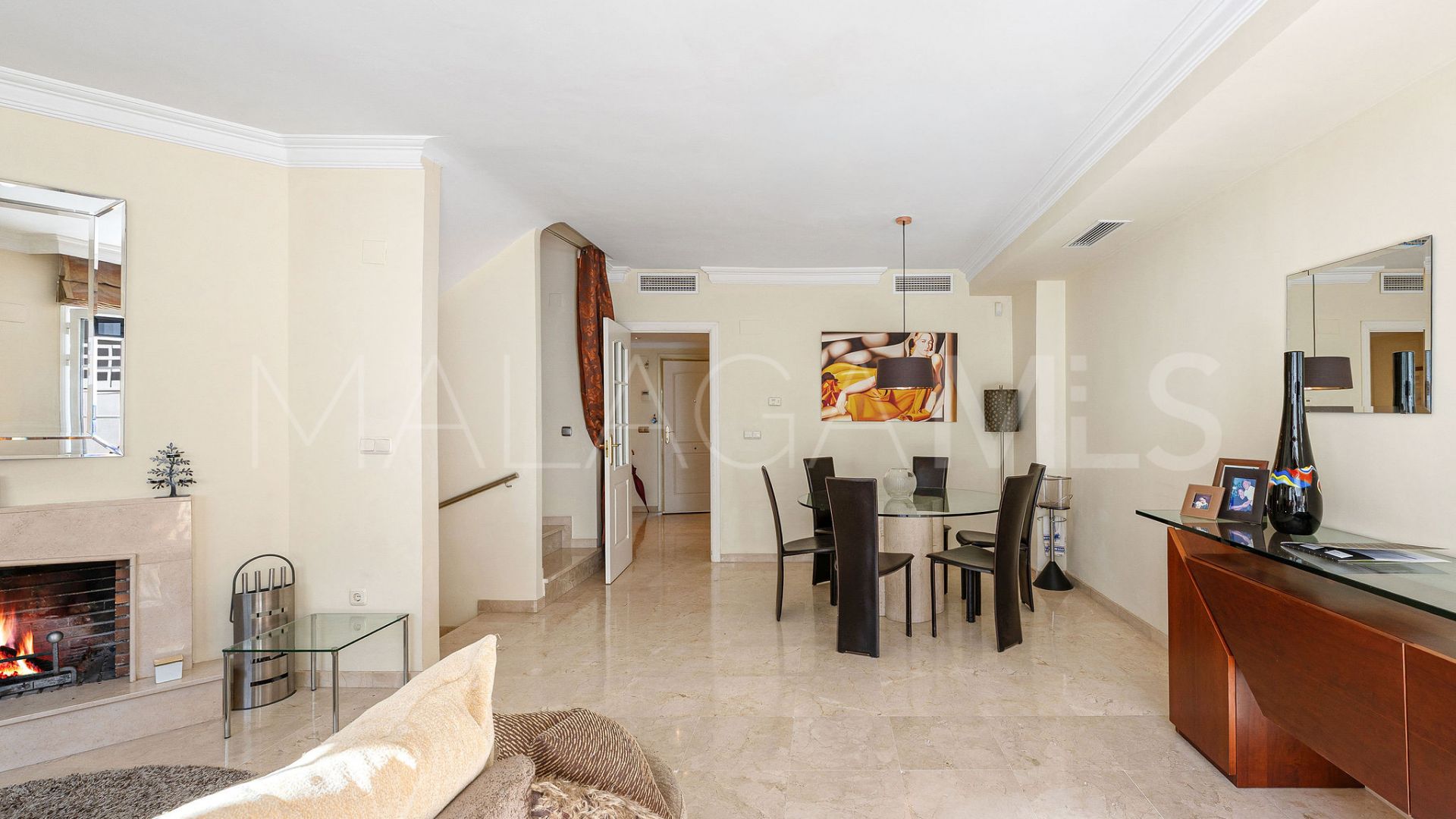 Radhus for sale in El Alcornoque