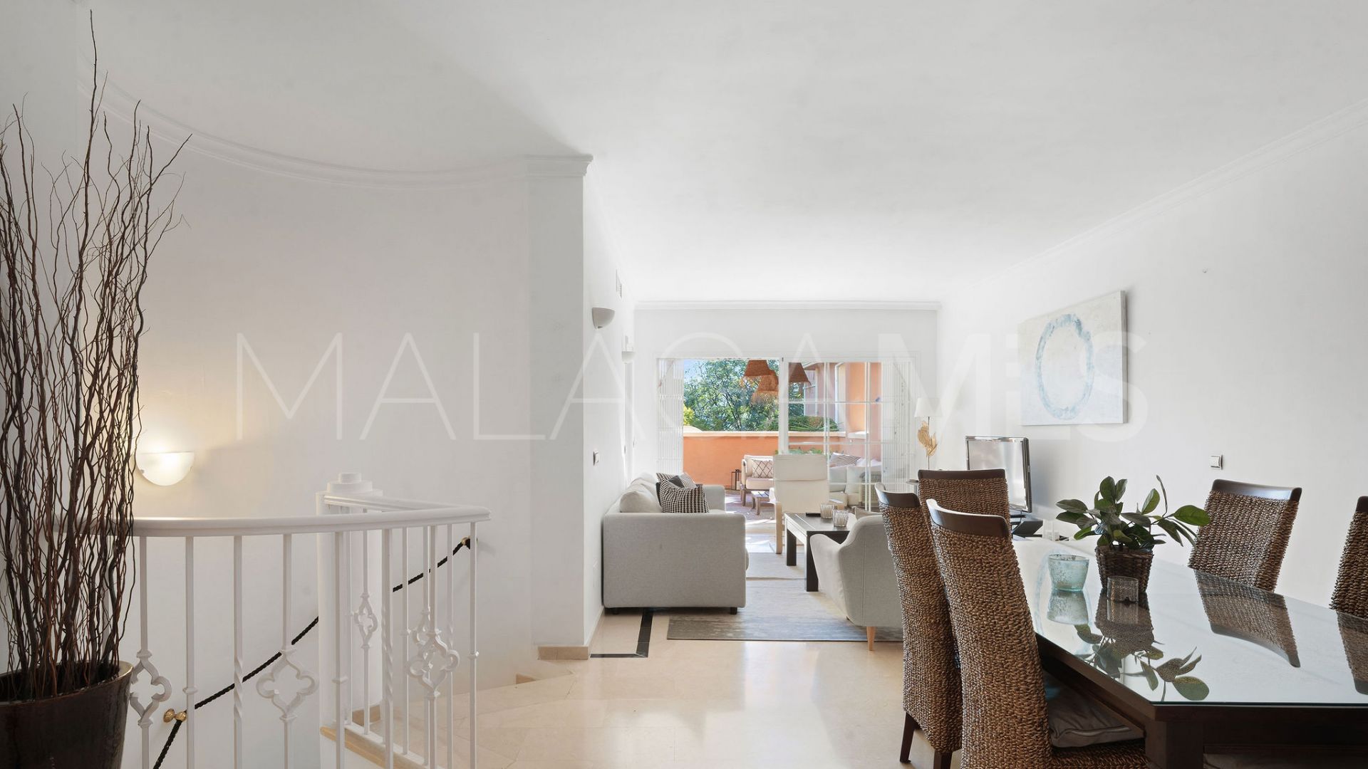 Buy duplex planta baja de 4 bedrooms in Andalucia Alta