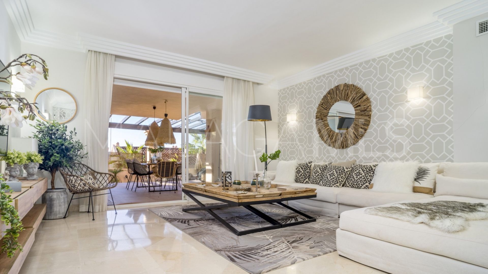 Ground floor apartment with 2 bedrooms for sale in Albatross Hill