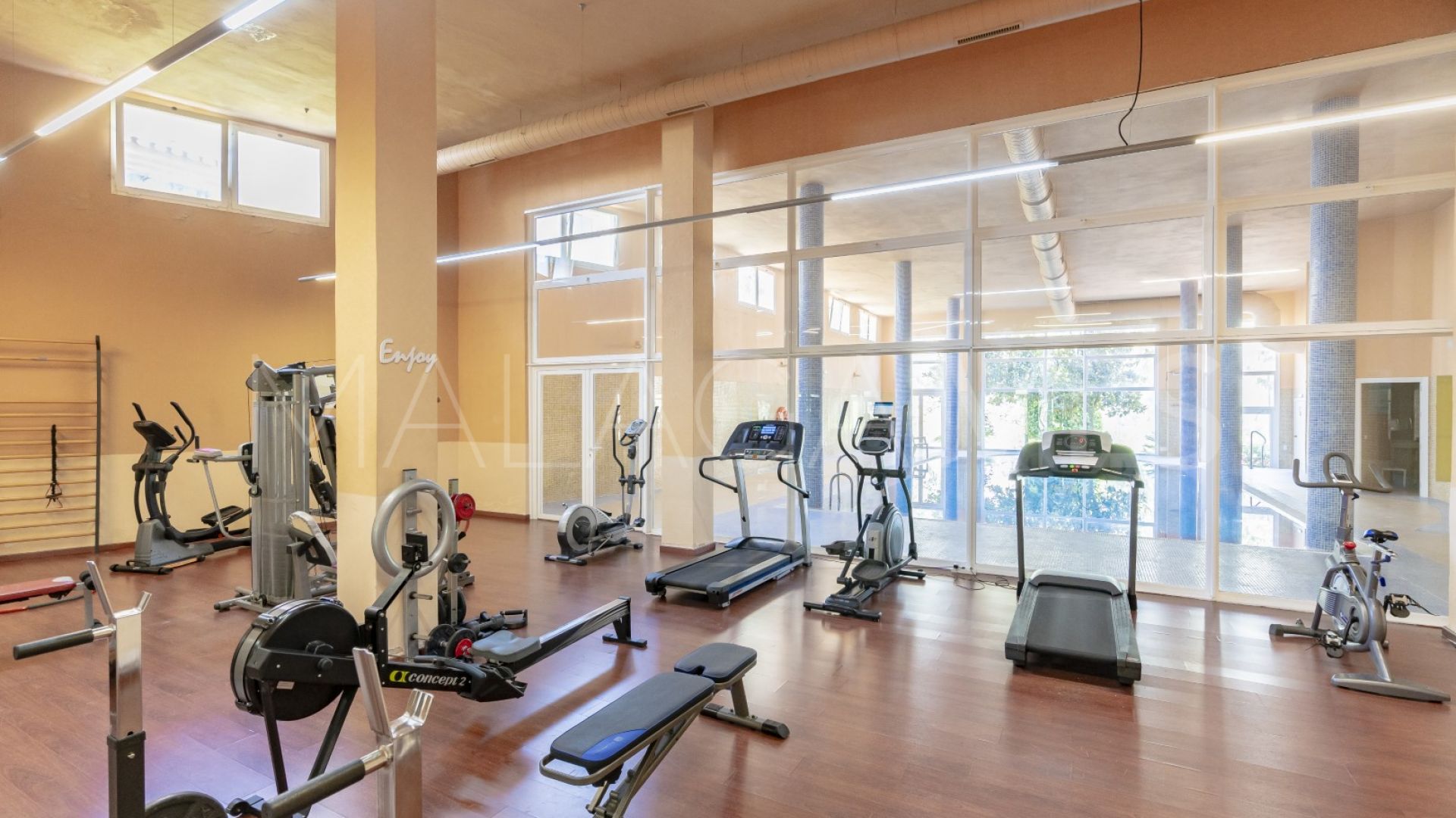 Ground floor apartment with 2 bedrooms for sale in Albatross Hill