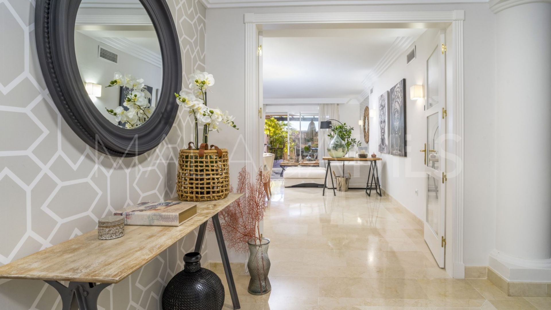 Ground floor apartment with 2 bedrooms for sale in Albatross Hill