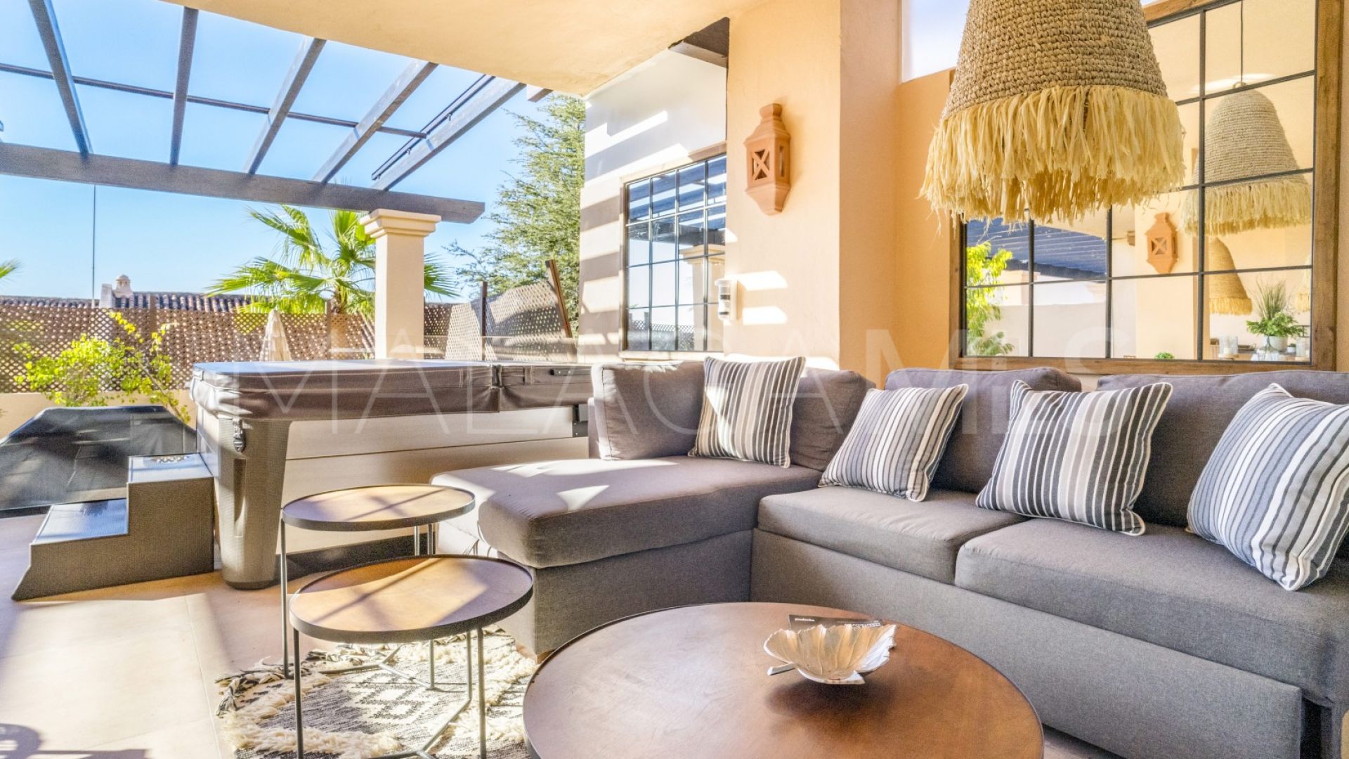 Ground floor apartment with 2 bedrooms for sale in Albatross Hill