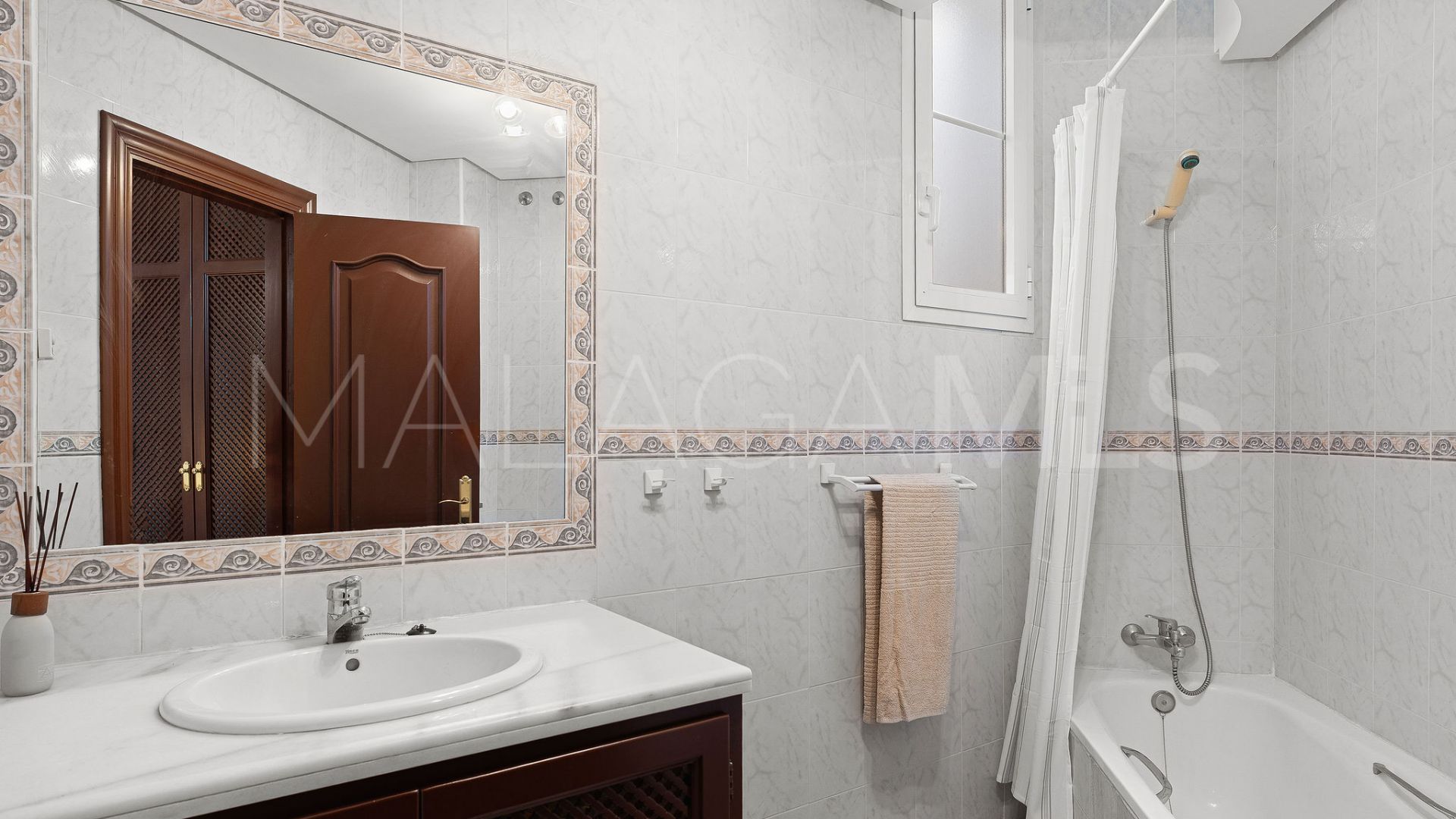 Ground floor duplex for sale in Las Lolas with 3 bedrooms