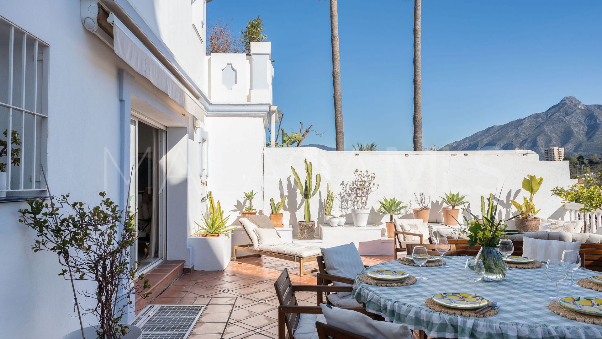 Ground floor duplex for sale in Las Lolas with 3 bedrooms