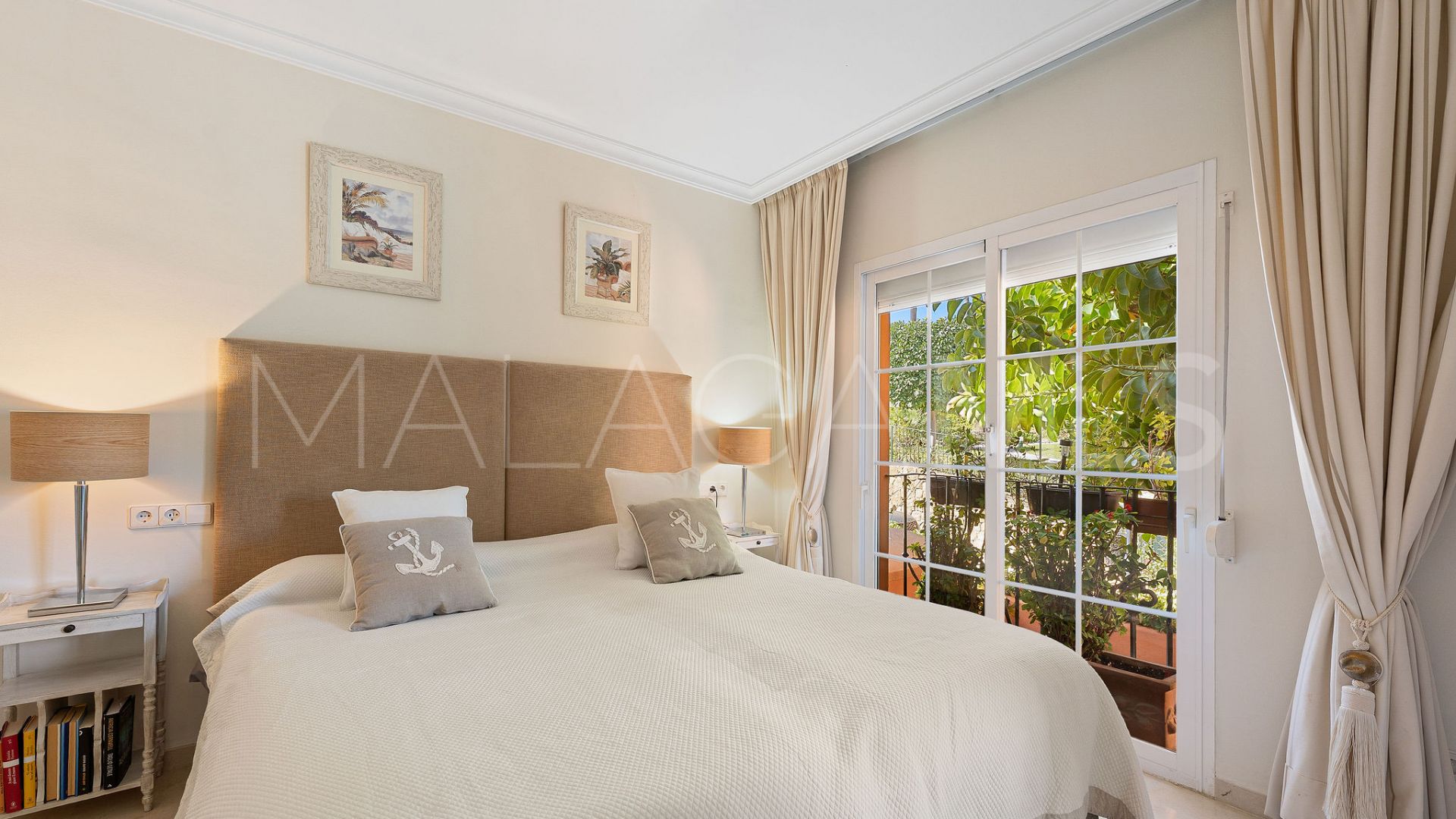 Appartement terrasse for sale in Andalucia Alta