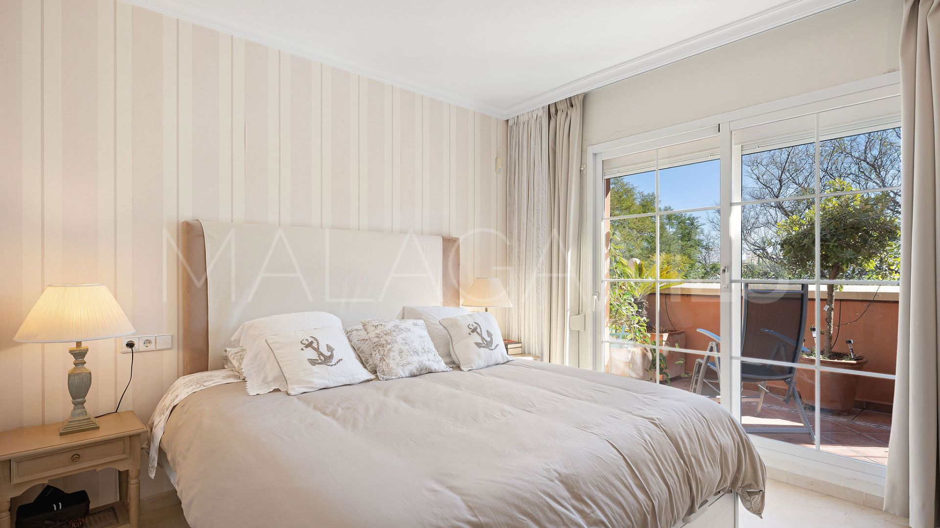 Appartement terrasse for sale in Andalucia Alta