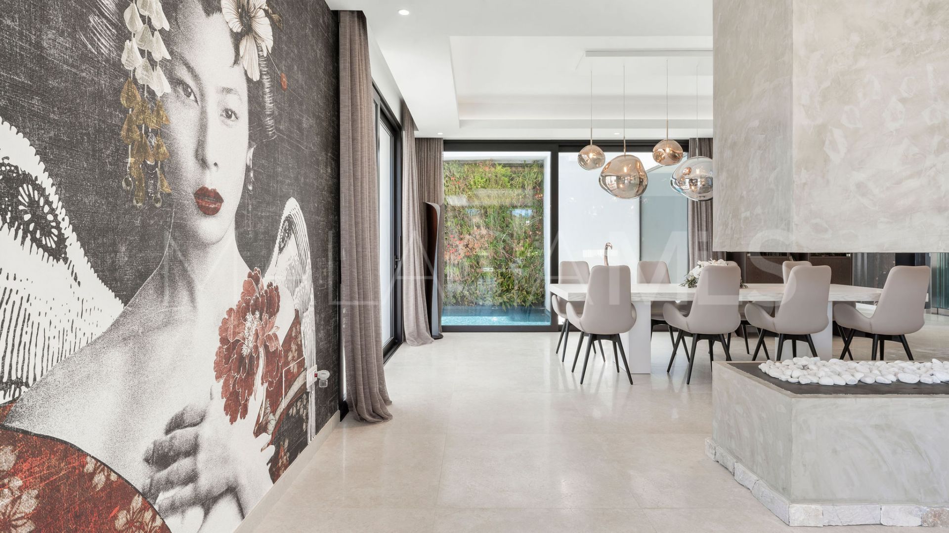 For sale 5 bedrooms villa in Los Flamingos