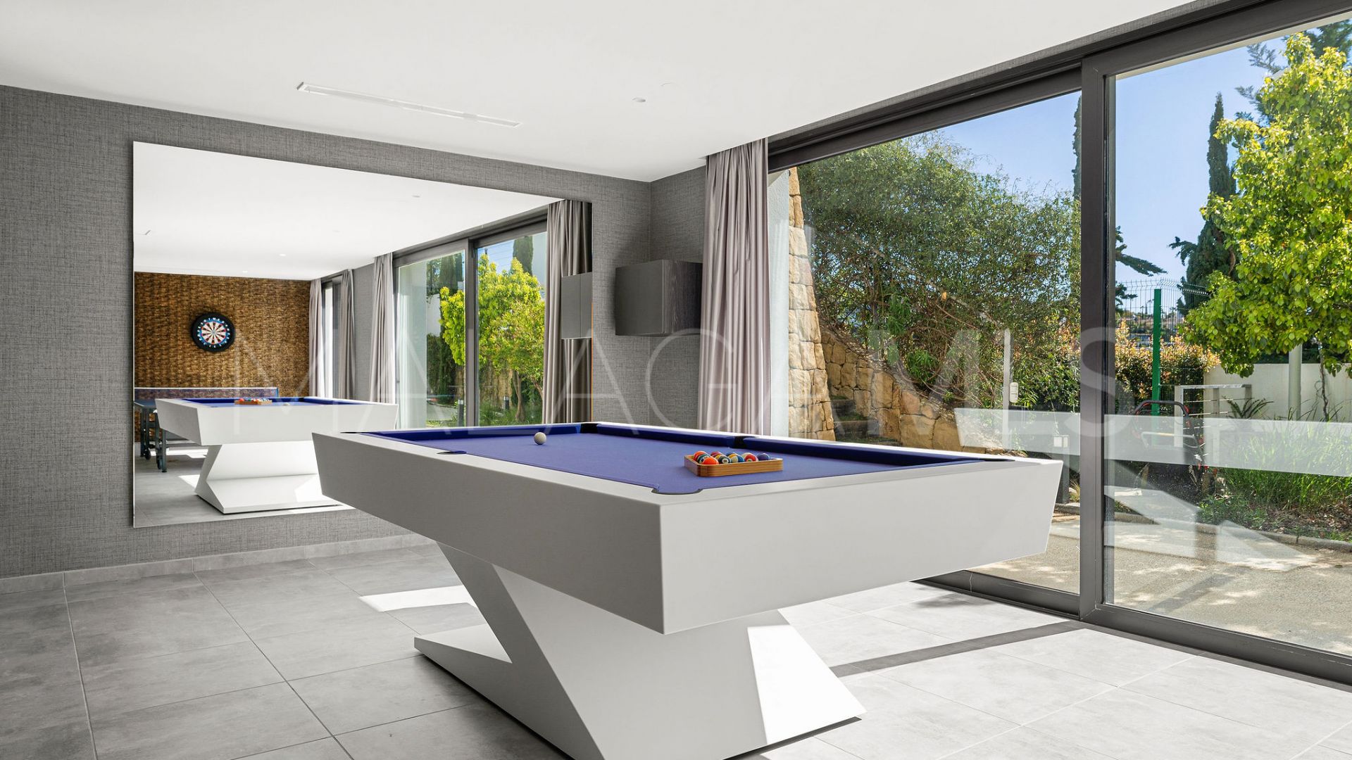 For sale 5 bedrooms villa in Los Flamingos