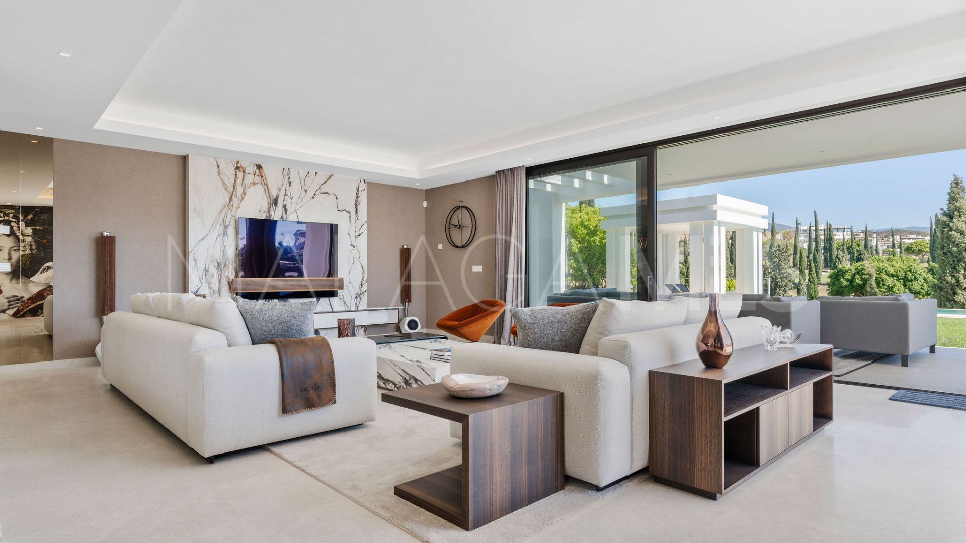 For sale 5 bedrooms villa in Los Flamingos