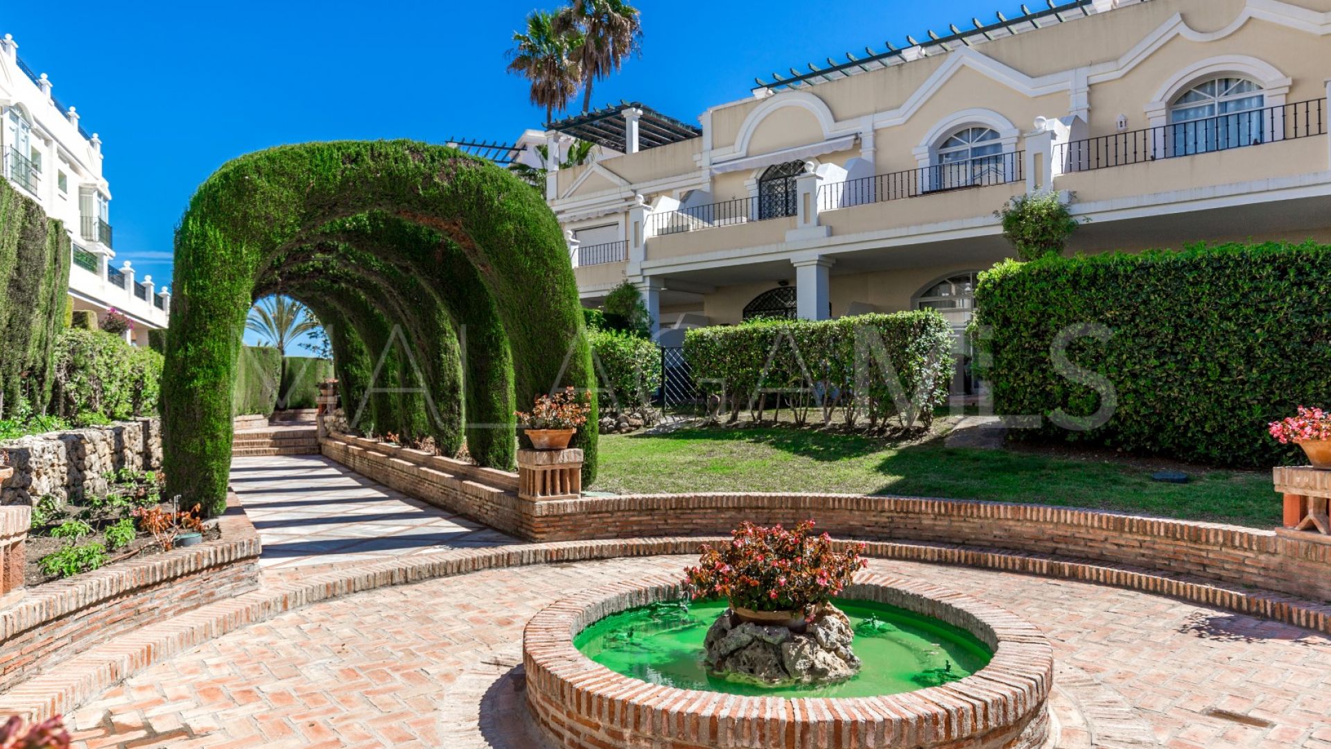 Aloha Gardens, apartamento planta baja with 2 bedrooms for sale