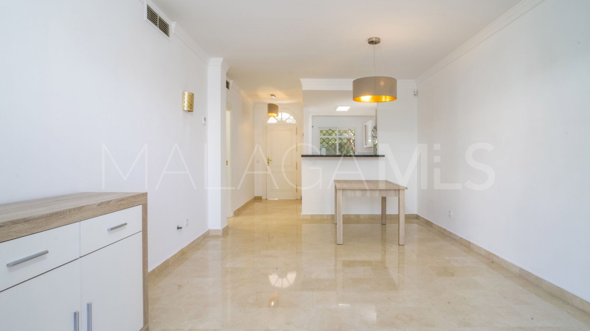 Aloha Gardens, apartamento planta baja with 2 bedrooms for sale