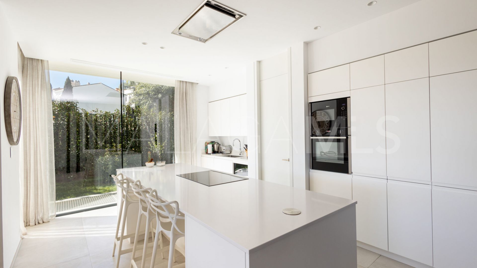 Villa for sale in Belfry