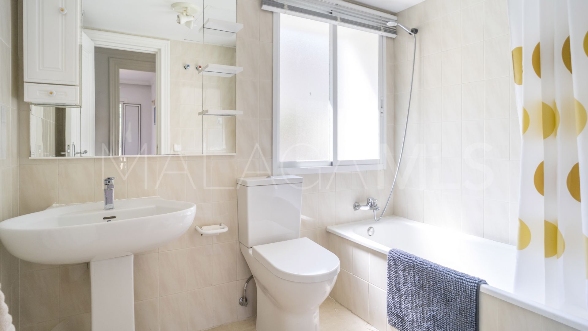For sale apartment in Los Arcos (La Quinta)