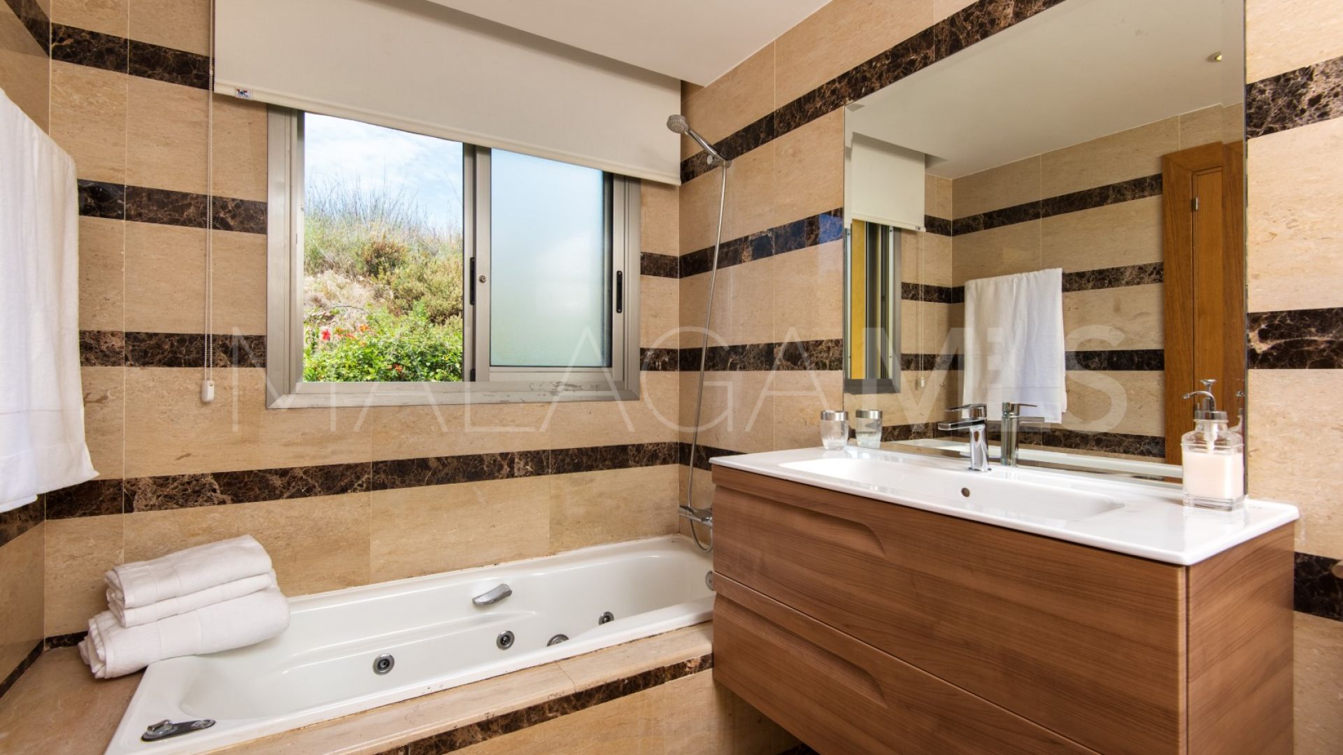 Adosado for sale with 2 bedrooms in La Meridiana