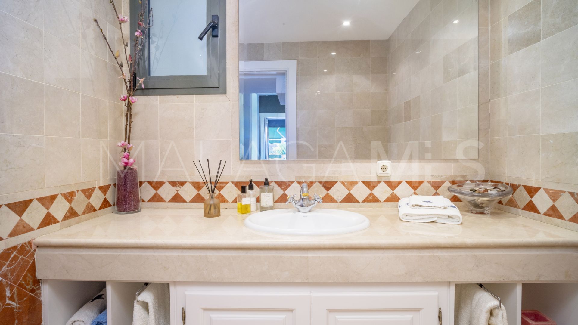 2 bedrooms duplex penthouse in Lorcrigolf for sale