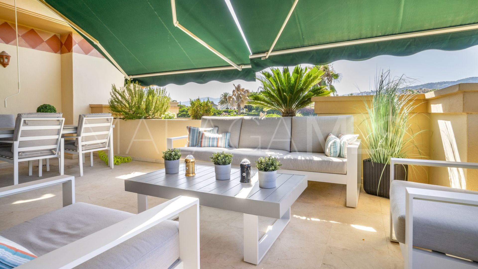 2 bedrooms duplex penthouse in Lorcrigolf for sale