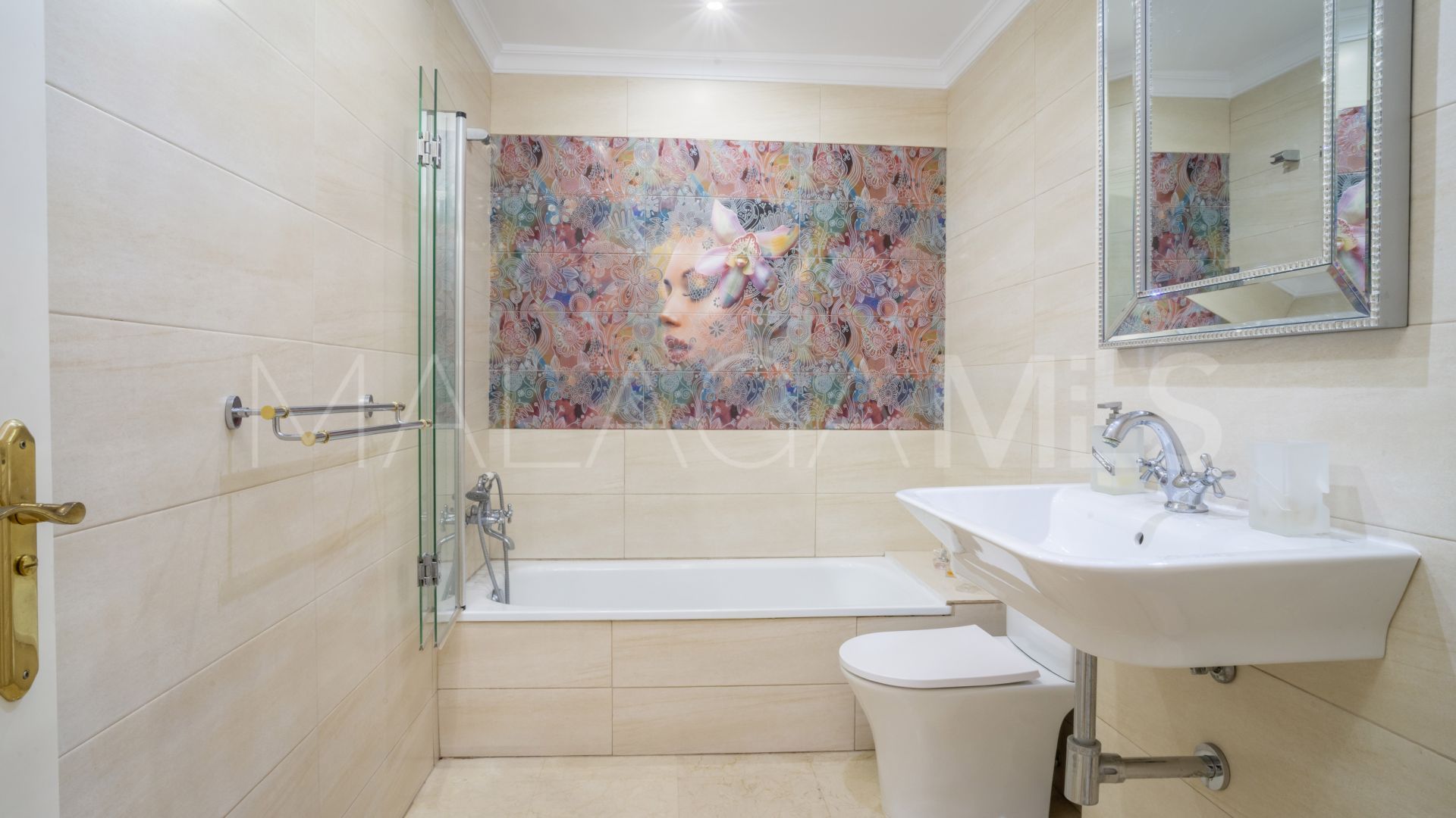 Wohnung for sale in River Garden