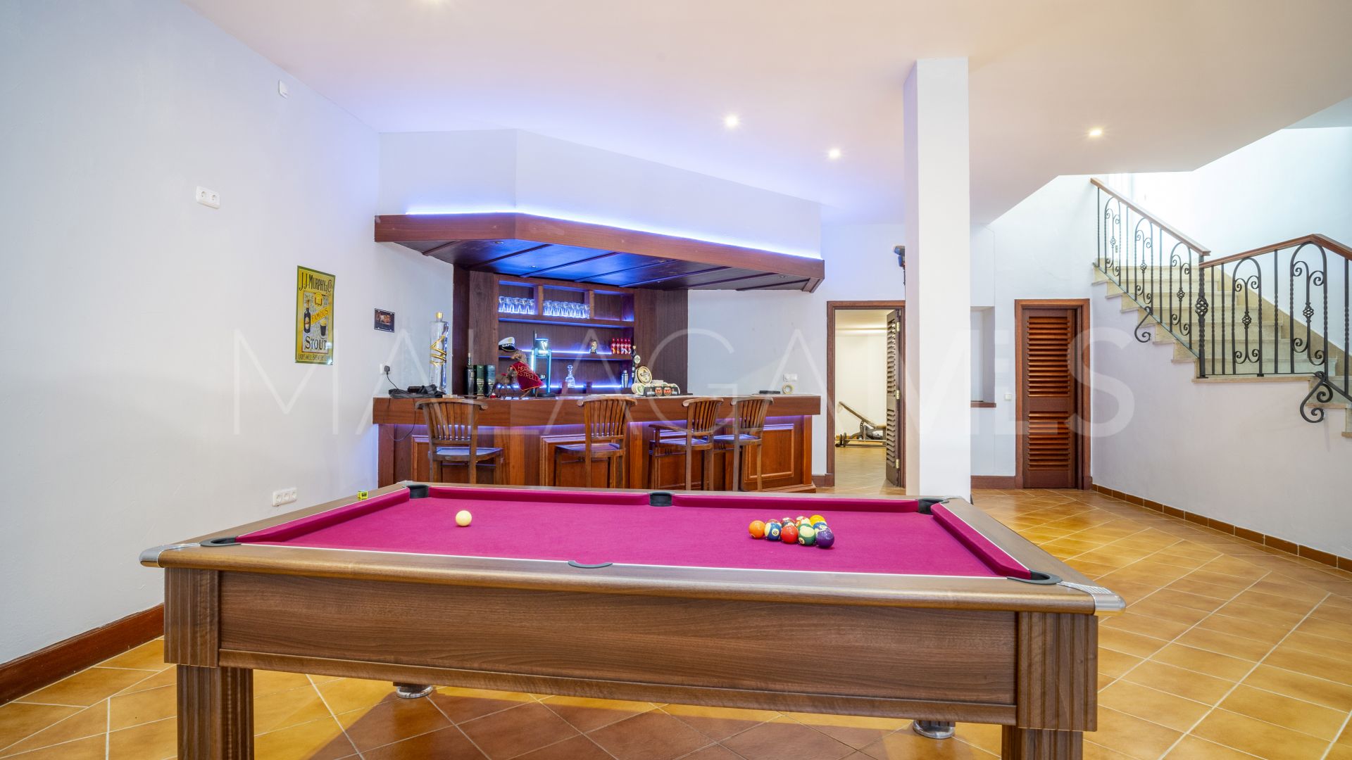 Aloha Real 3 bedrooms town house for sale