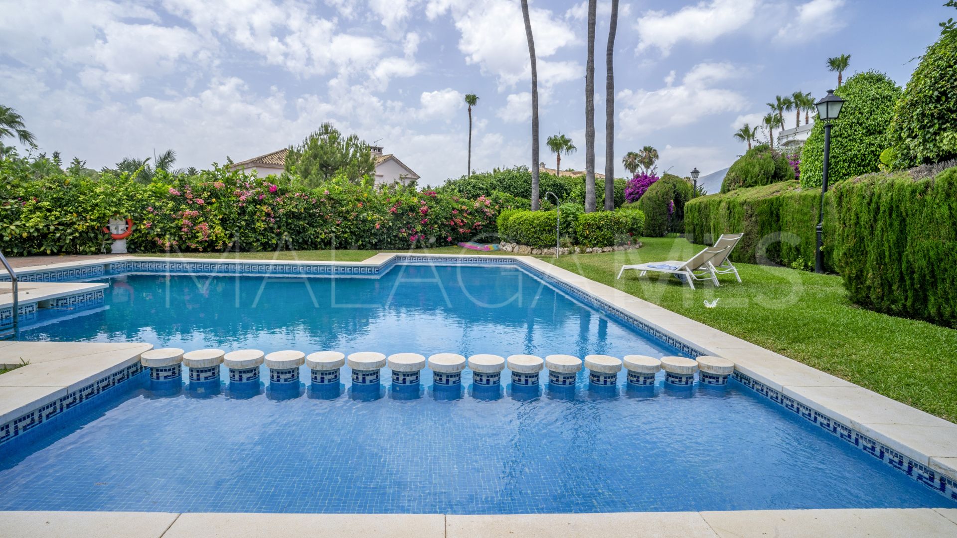 Aloha Real 3 bedrooms town house for sale