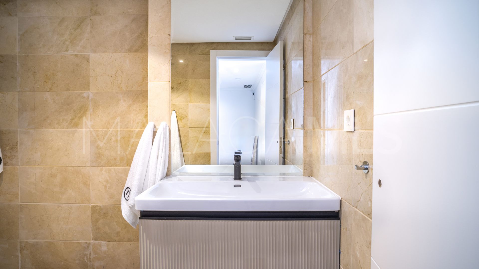 For sale La Dama de Noche 2 bedrooms ground floor apartment