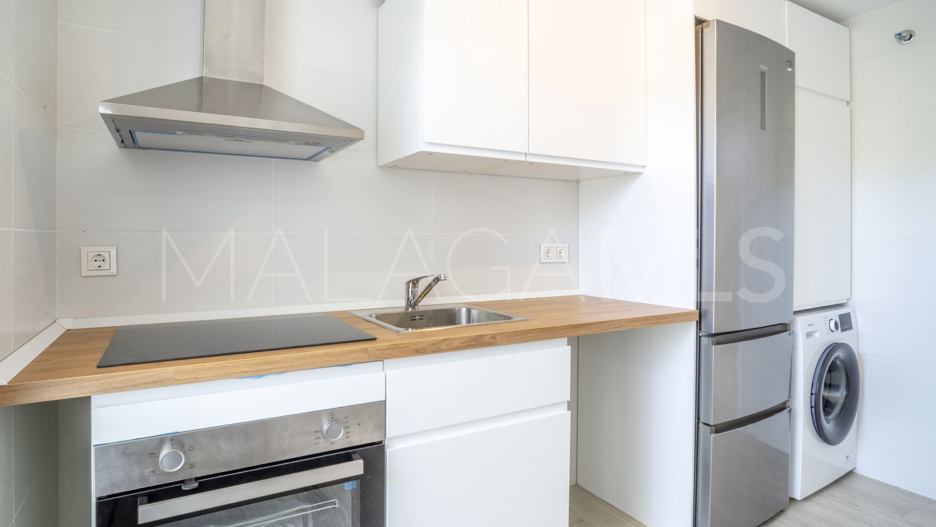 Atico duplex for sale in Los Naranjos de Marbella