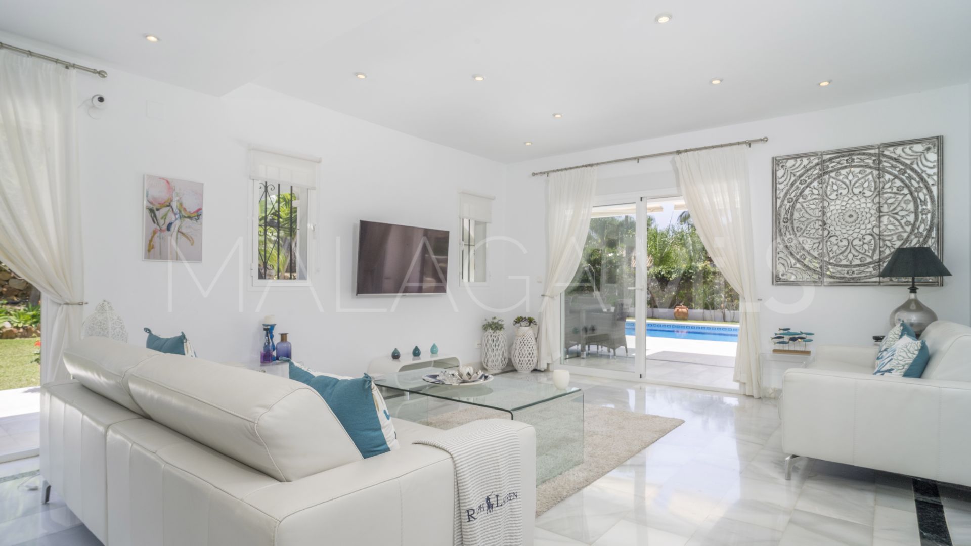 Villa for sale in Marbella Country Club