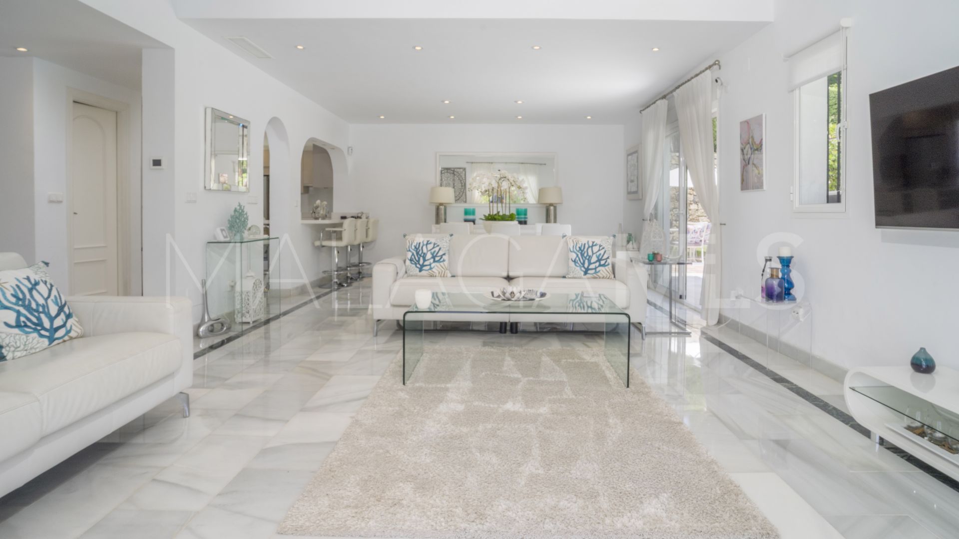 Villa for sale in Marbella Country Club
