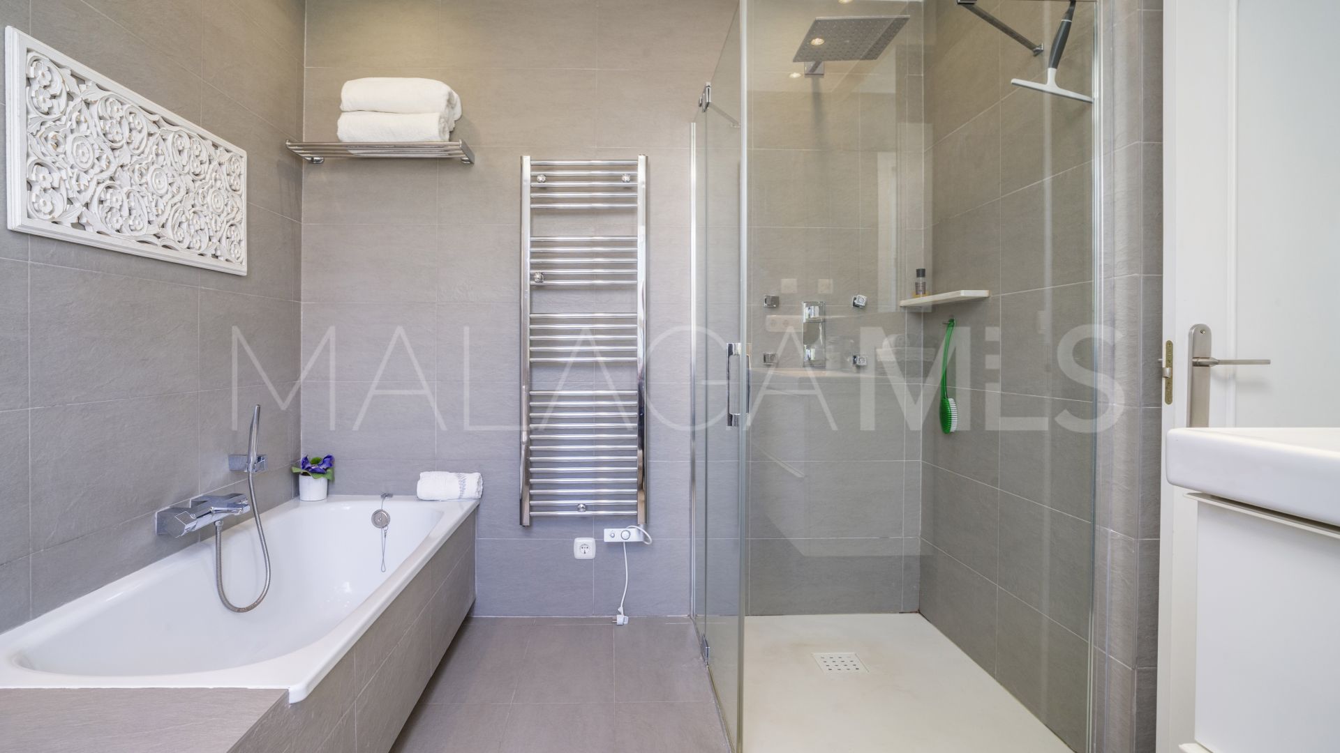 Villa for sale in Marbella Country Club