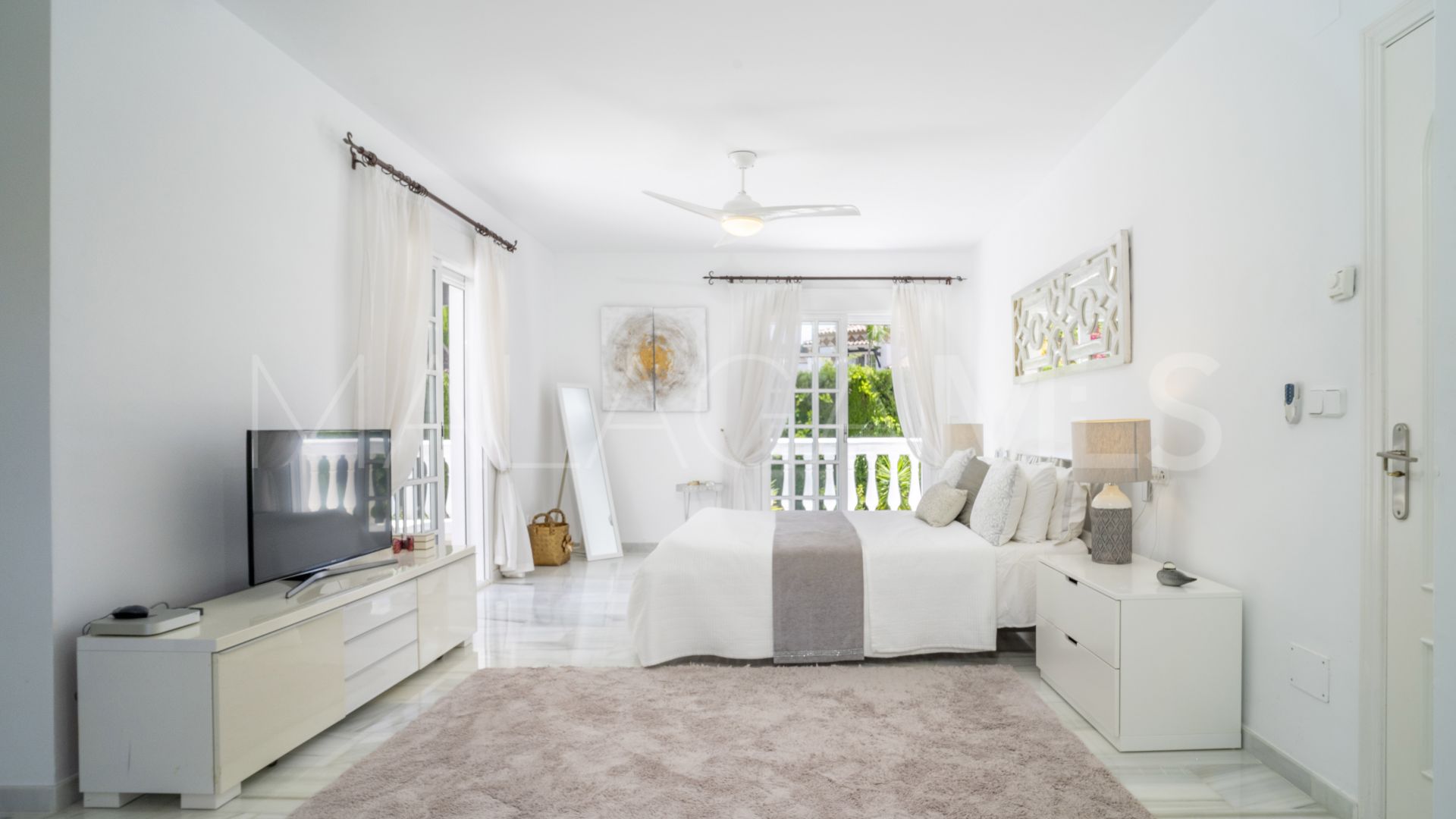 Villa for sale in Marbella Country Club