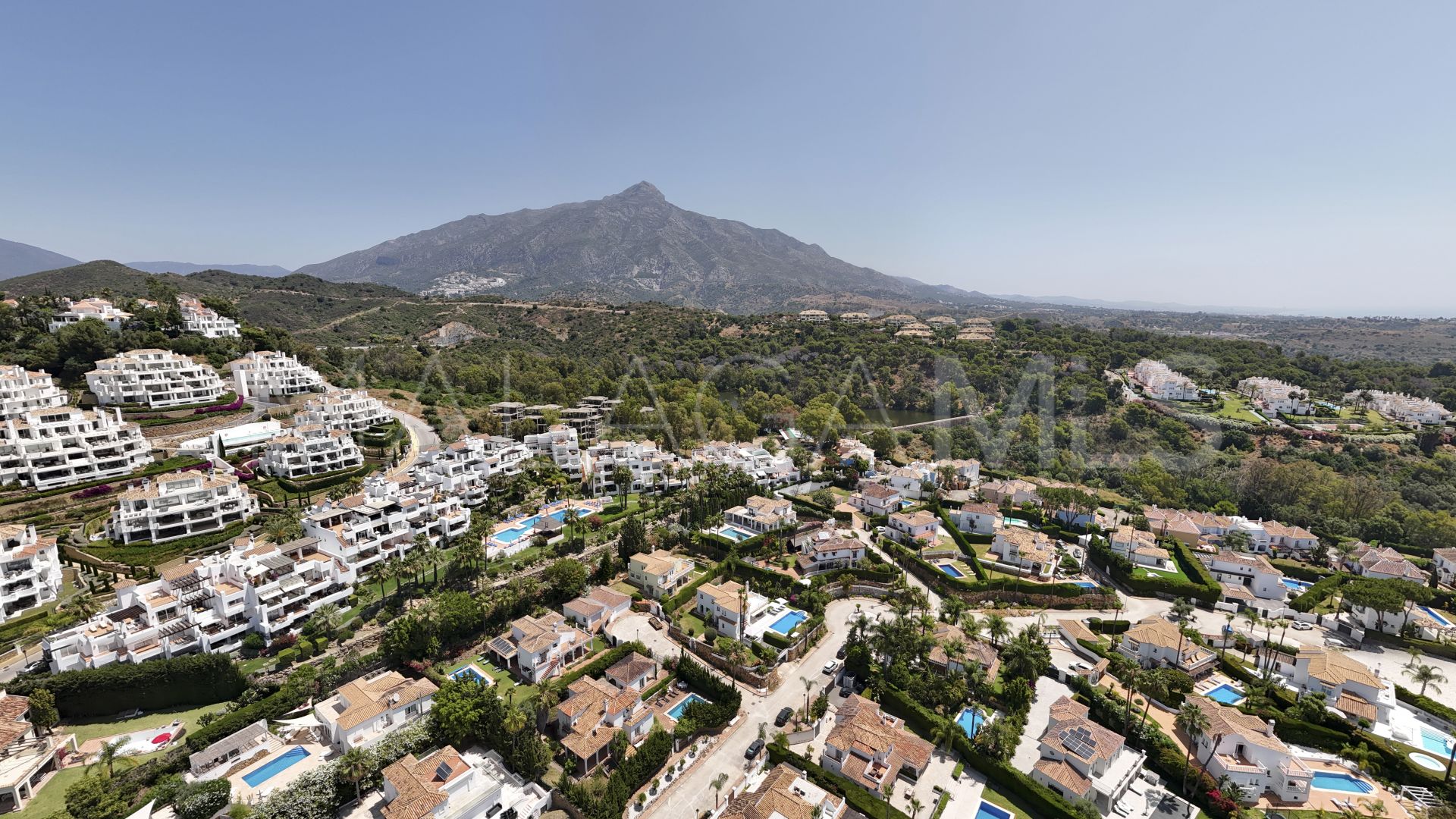 Villa for sale in Marbella Country Club