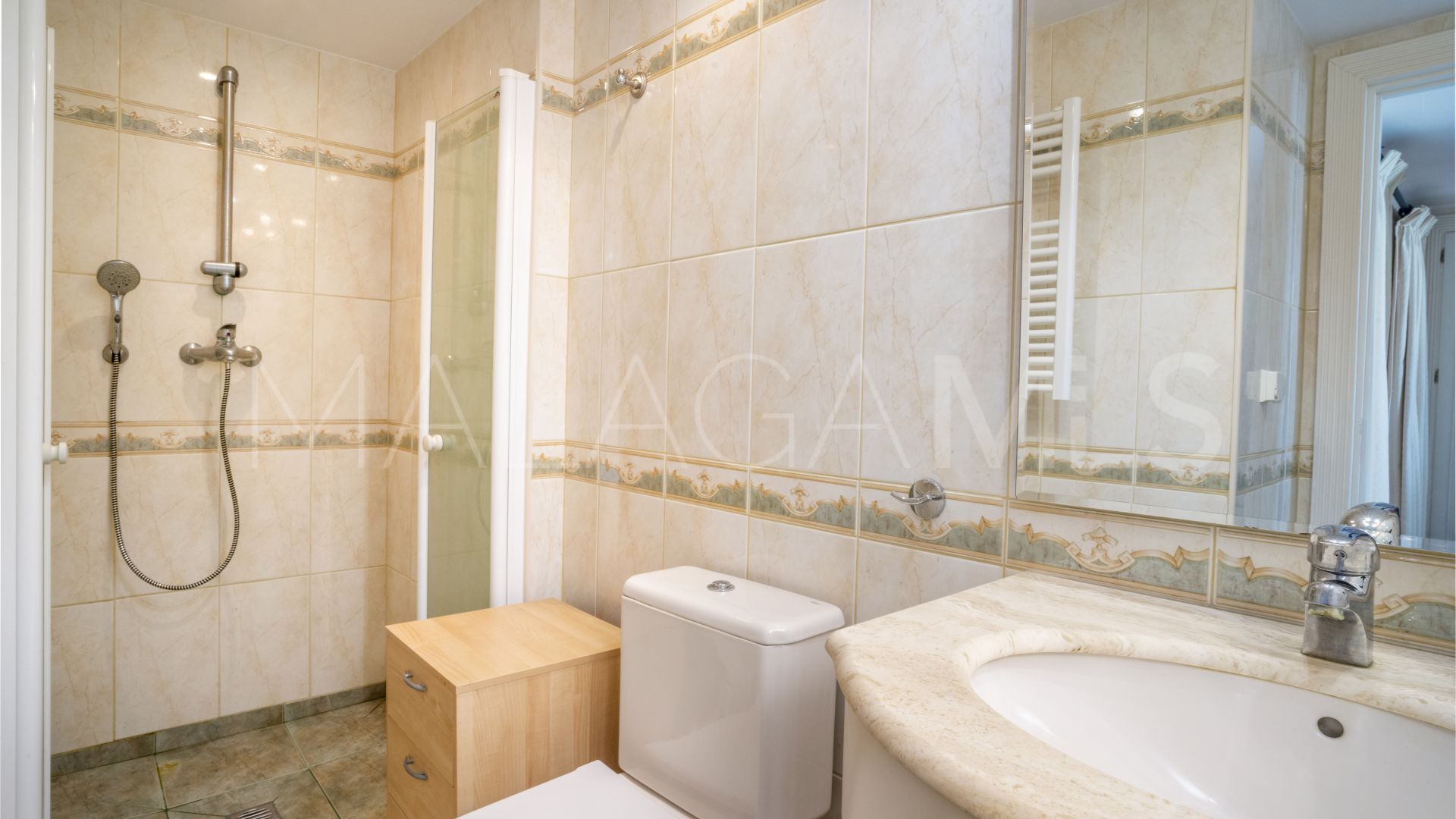 Radhus for sale in Altos de Aloha