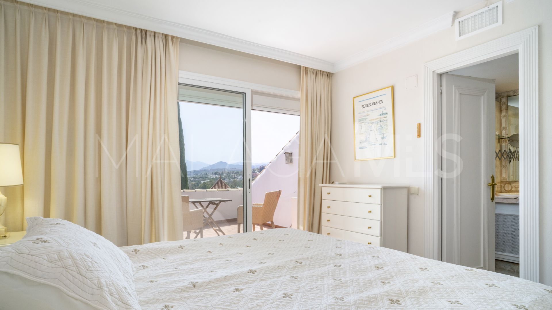 Radhus for sale in Altos de Aloha