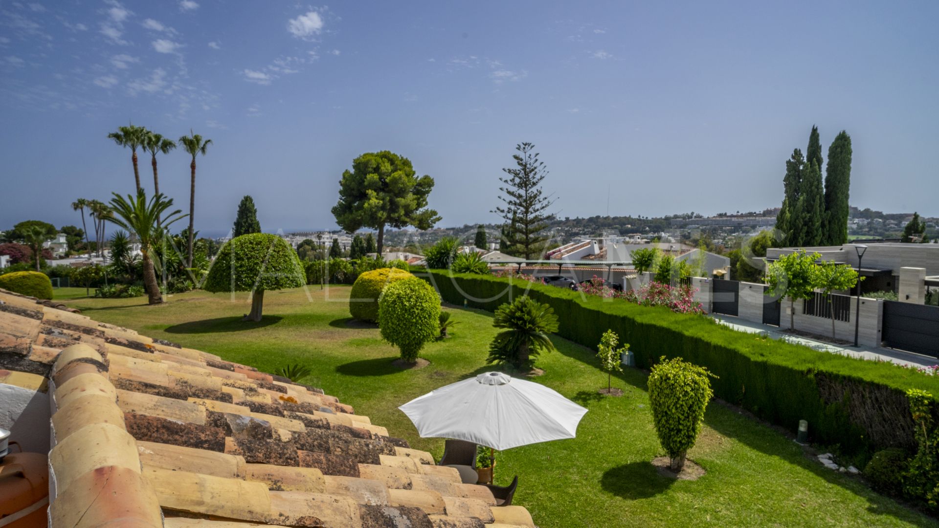 Radhus for sale in Altos de Aloha