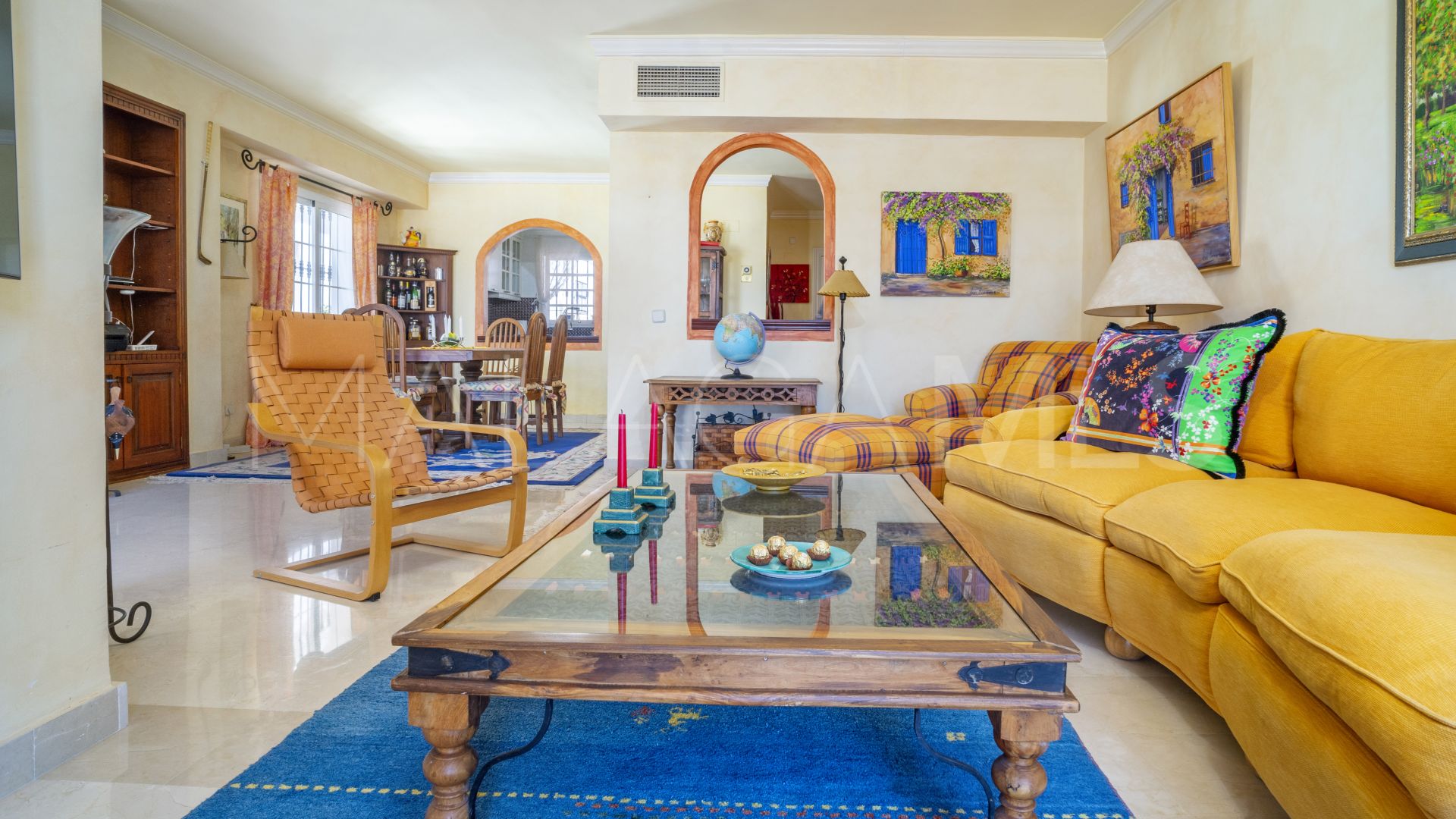 Town house for sale in Aloha Pueblo